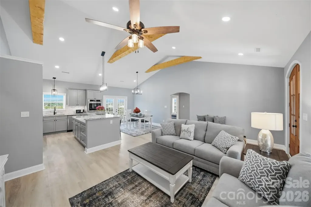 418 Huntington Woods Street SE Lenoir NC 28645