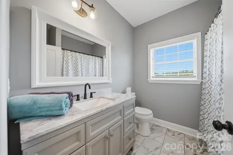 418 Huntington Woods Street SE Lenoir NC 28645