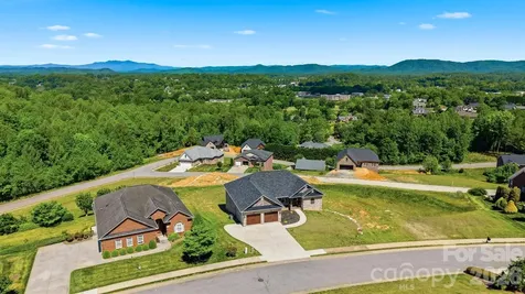 418 Huntington Woods Street SE Lenoir NC 28645