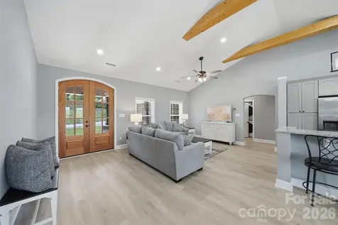 418 Huntington Woods Street SE Lenoir NC 28645