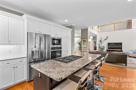 806 Pine Forest Road Charlotte NC 28214