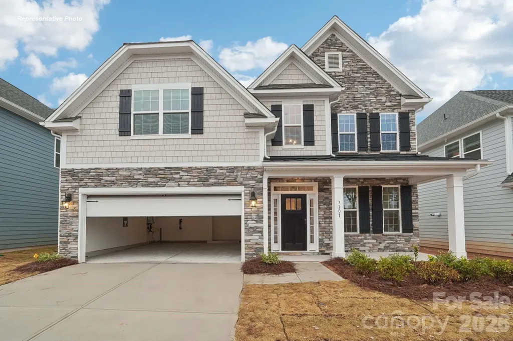 6450 Cherrybark Oak Lane Huntersville NC 28078