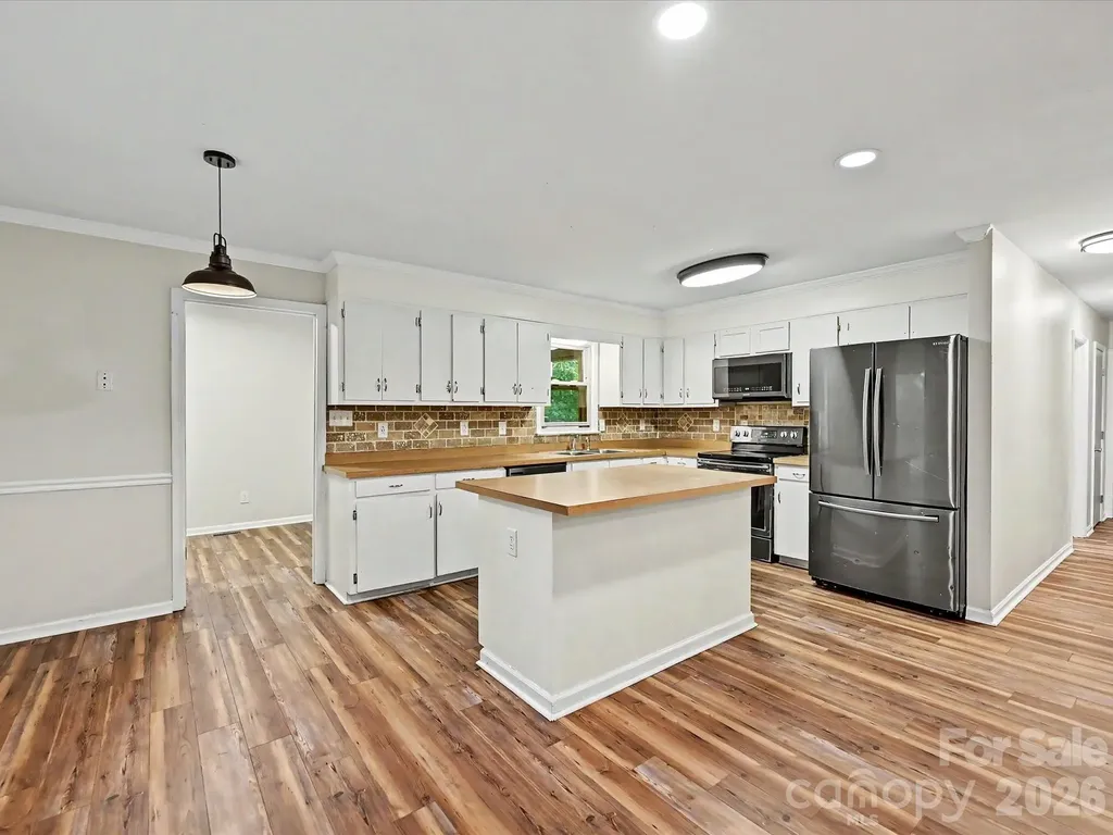 1123 S Forest Hills School Road Marshville NC 28103