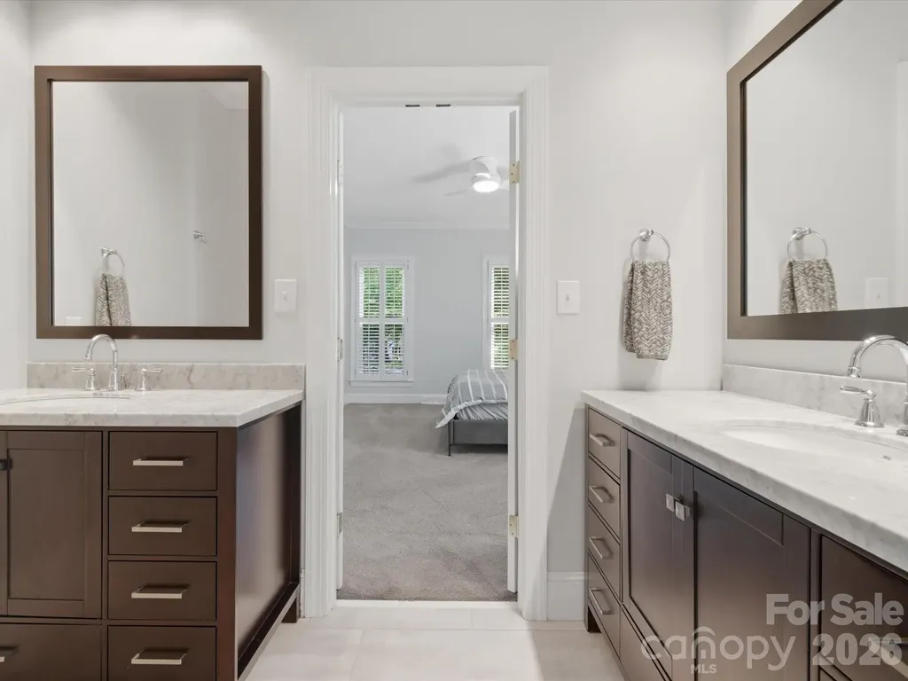 4417 Bridgewood Lane Charlotte NC 28226