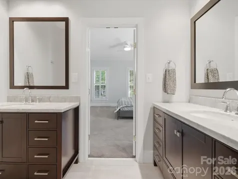 4417 Bridgewood Lane Charlotte NC 28226