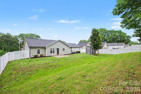 2325 Montford Avenue NW Concord NC 28027
