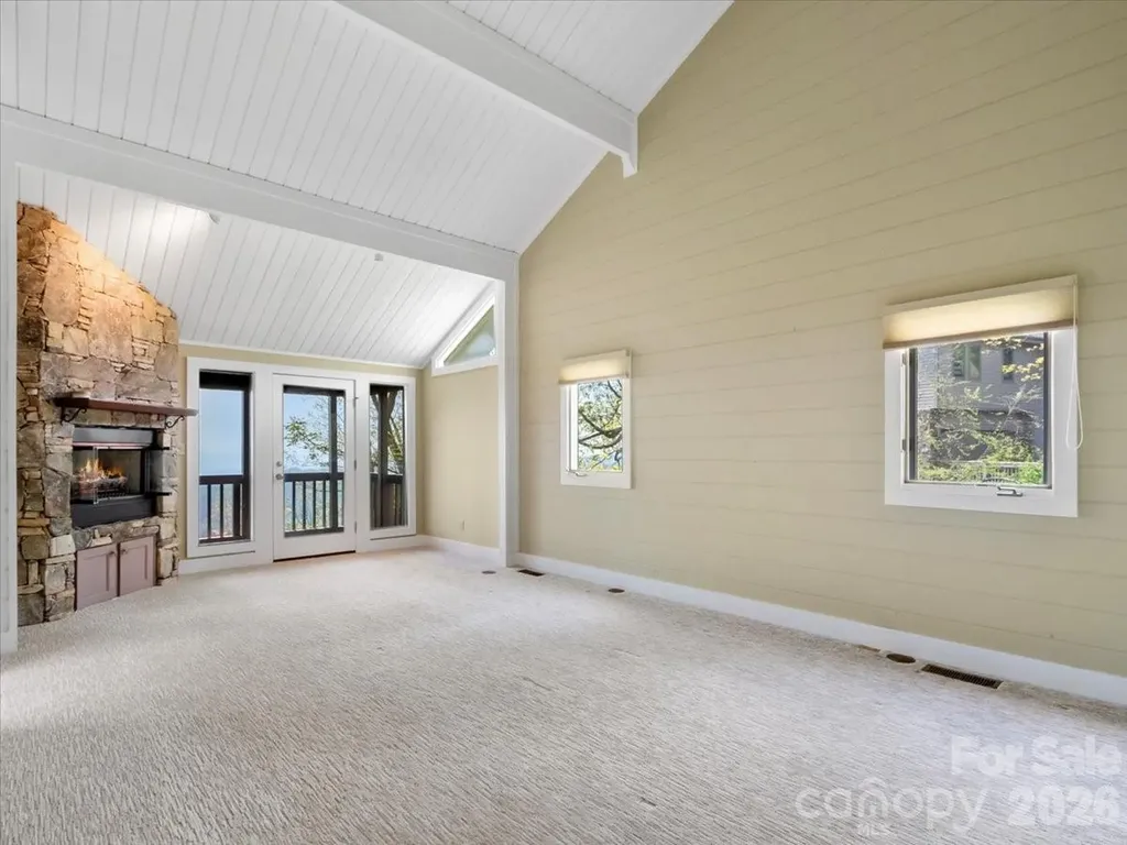 218 Slickrock Road Burnsville NC 28714
