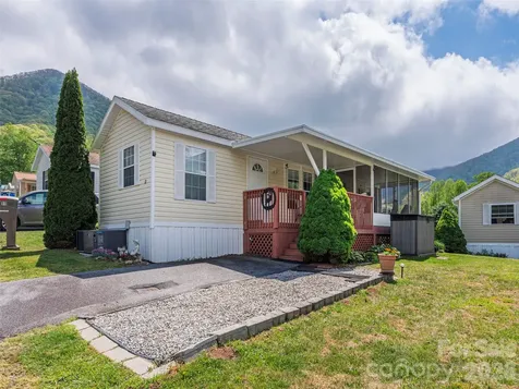 11 Valentine Drive Maggie Valley NC 28751