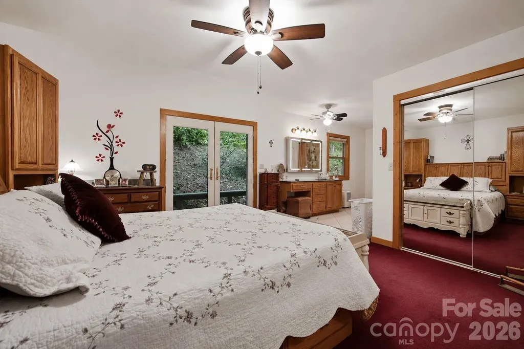 150 Sorghum Drive Waynesville NC 28785