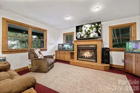 150 Sorghum Drive Waynesville NC 28785