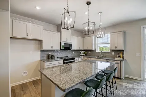 7017 Cerris Drive Charlotte NC 28269