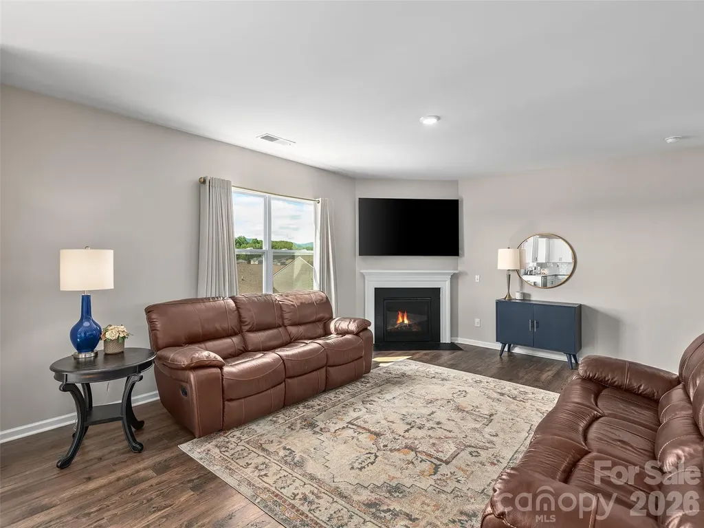 348 Tavernier Lane Candler NC 28715