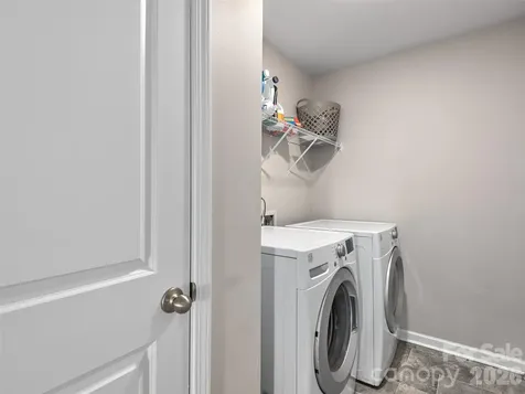 348 Tavernier Lane Candler NC 28715