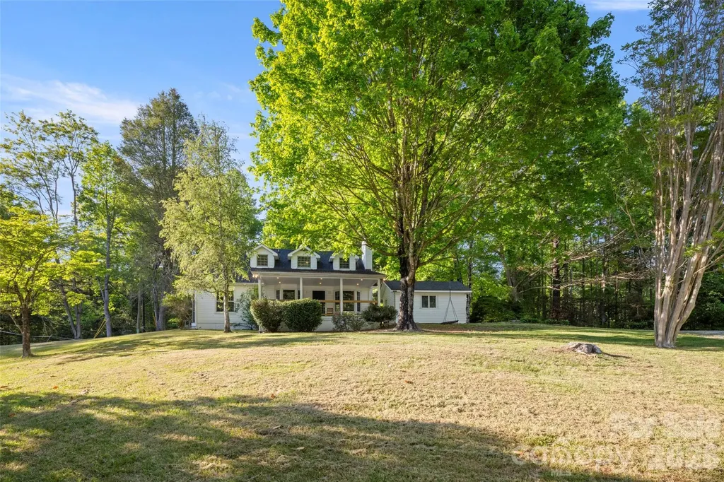 229 Sandstone Lane Hendersonville NC 28739
