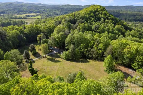 229 Sandstone Lane Hendersonville NC 28739