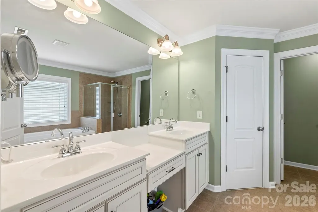 10019 Elizabeth Crest Lane Charlotte NC 28277