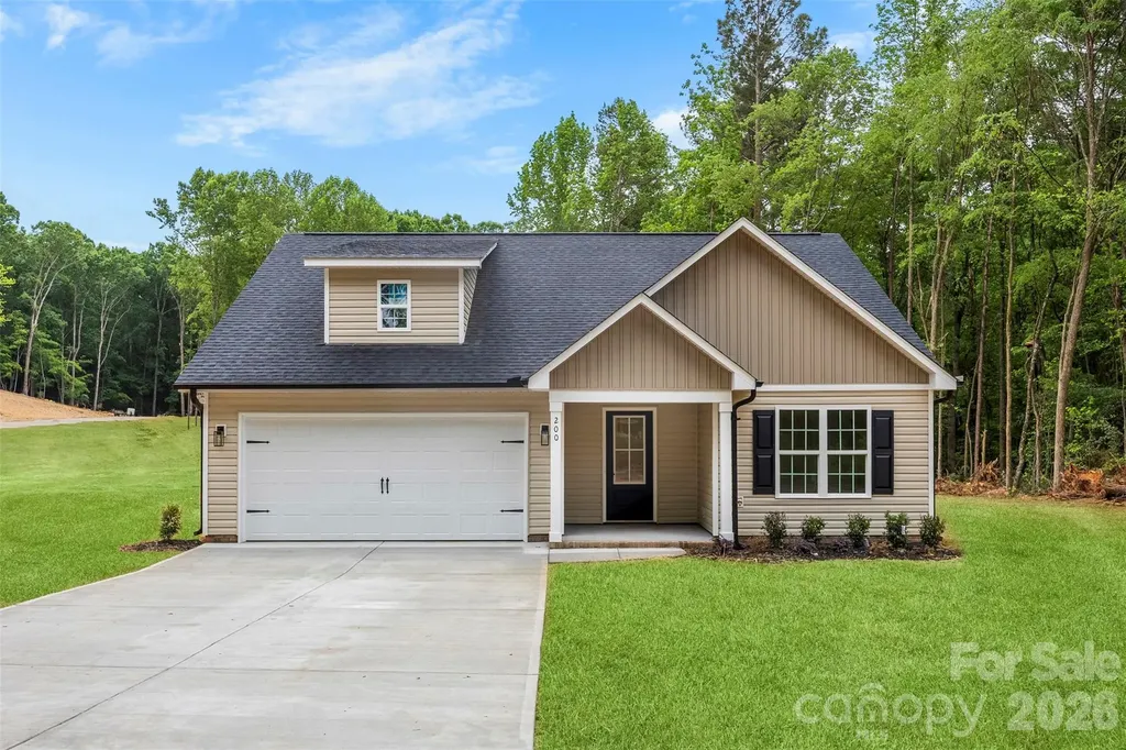200 Knollwood Circle Albemarle NC 28001