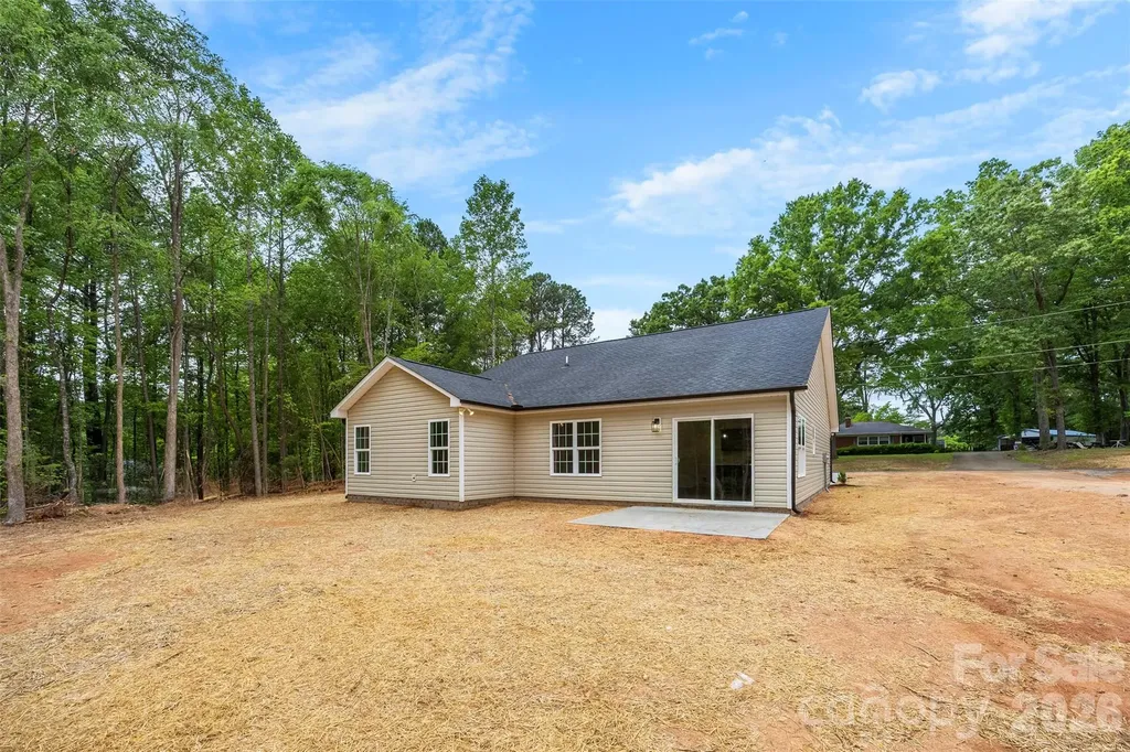 200 Knollwood Circle Albemarle NC 28001