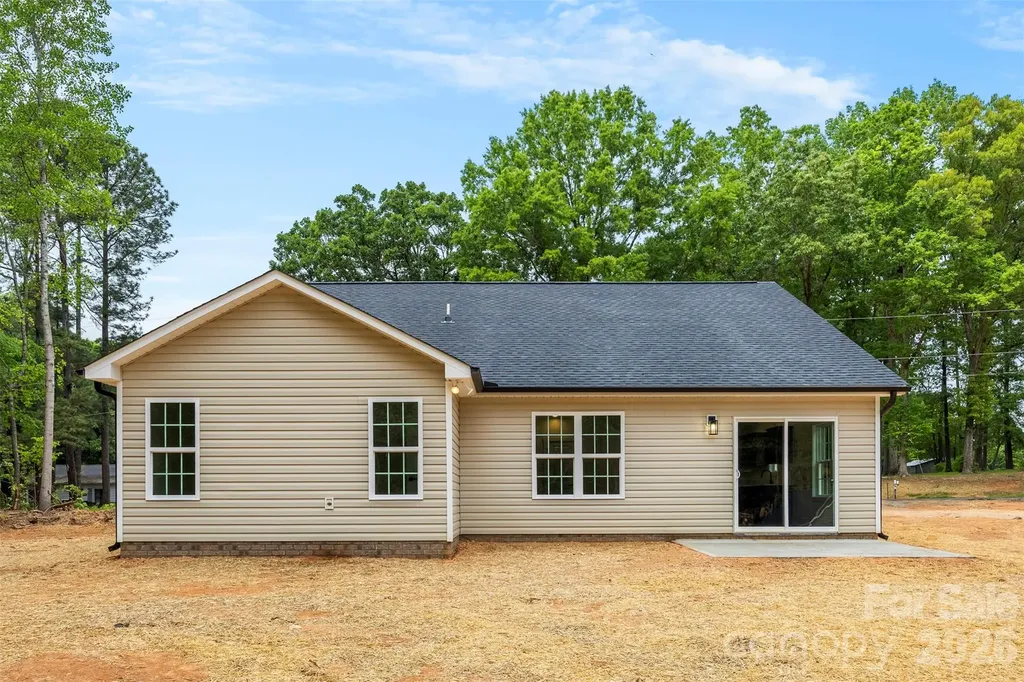 200 Knollwood Circle Albemarle NC 28001