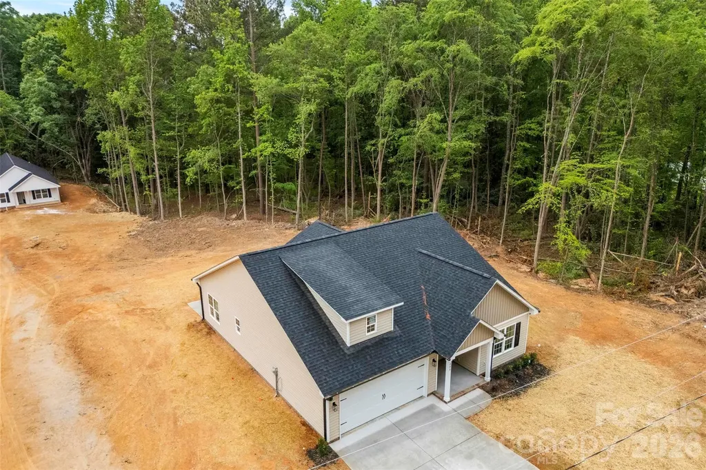 200 Knollwood Circle Albemarle NC 28001