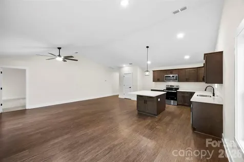 200 Knollwood Circle Albemarle NC 28001