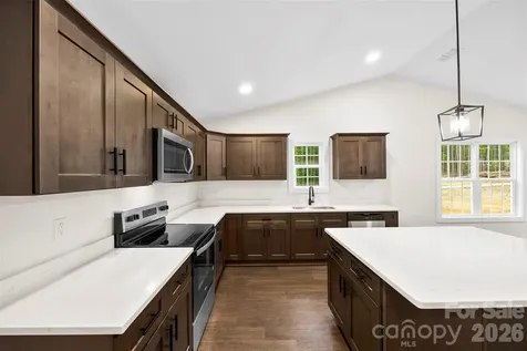 200 Knollwood Circle Albemarle NC 28001