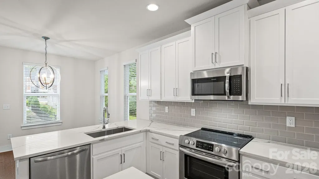 5003 York Park Lane Charlotte NC 28217