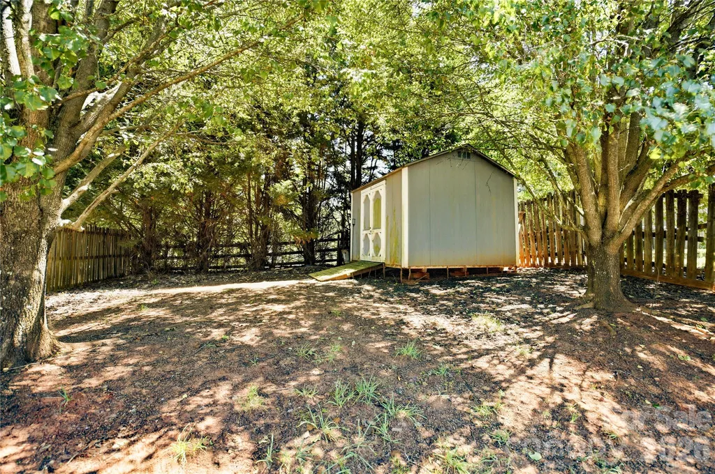 13310 Pontchatrain Avenue Charlotte NC 28273