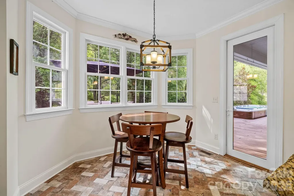 24 Whispering Meadows Drive Fairview NC 28730