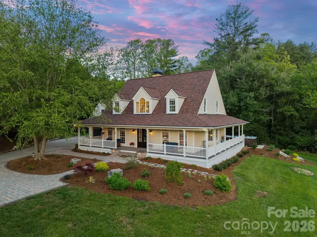 24 Whispering Meadows Drive Fairview NC 28730