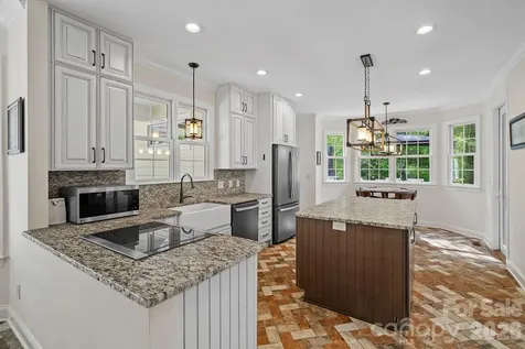 24 Whispering Meadows Drive Fairview NC 28730