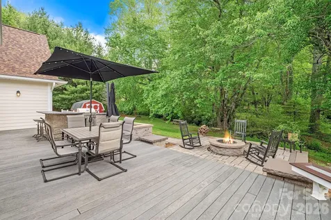 24 Whispering Meadows Drive Fairview NC 28730