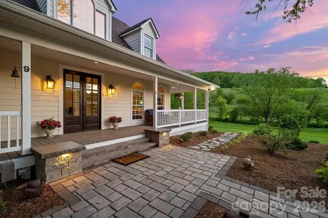 24 Whispering Meadows Drive Fairview NC 28730