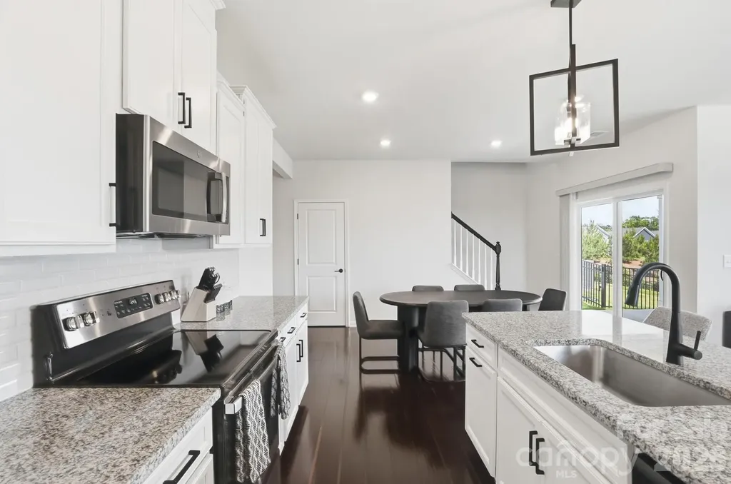 16043 River Tree Lane Charlotte NC 28278