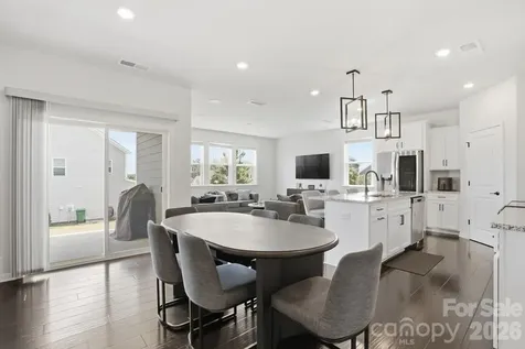 16043 River Tree Lane Charlotte NC 28278