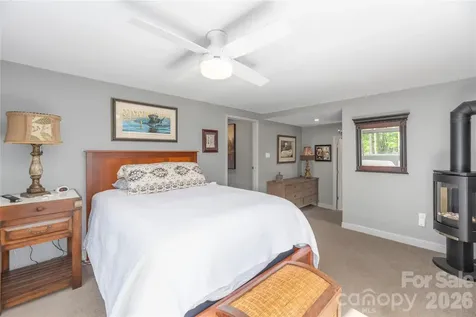 5 Crooked Tree Lane Black Mountain NC 28711