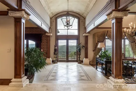 83 Summit Tower Circle Asheville NC 28804