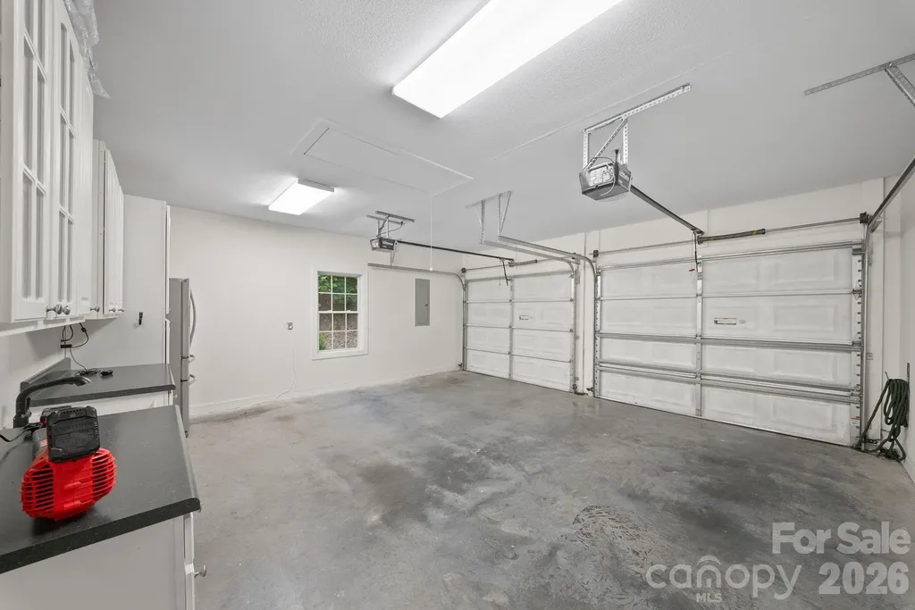 2508 Carriage Falls Court Hendersonville NC 28791