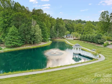 2508 Carriage Falls Court Hendersonville NC 28791