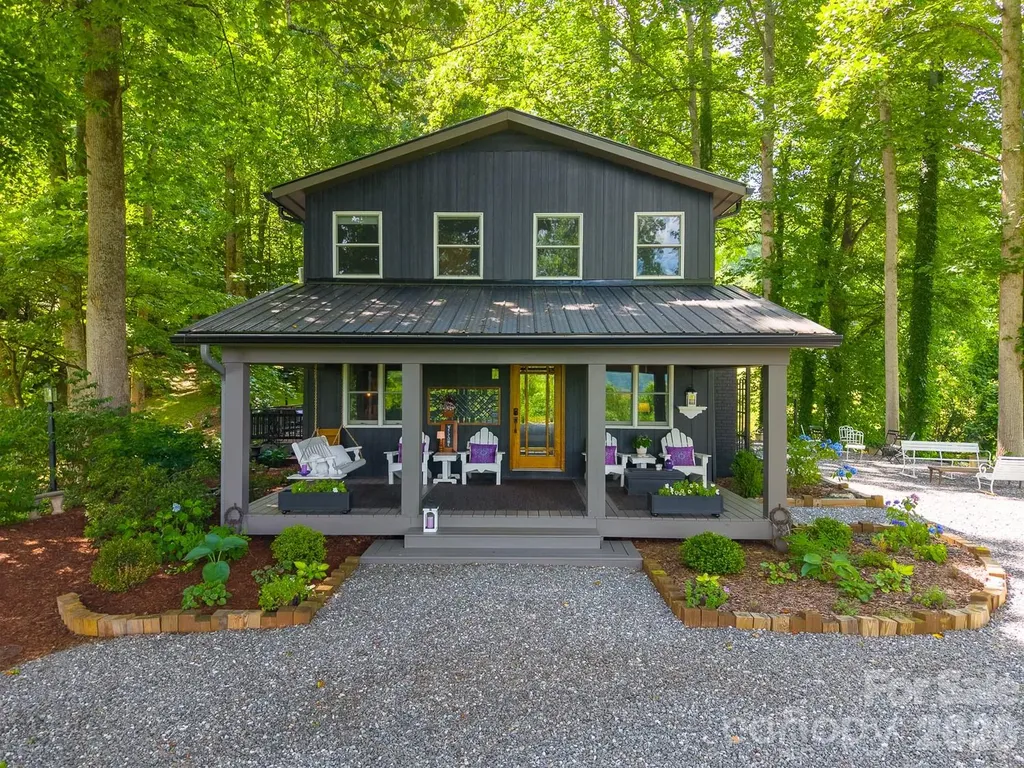75 Mountain View Road Sylva NC 28779