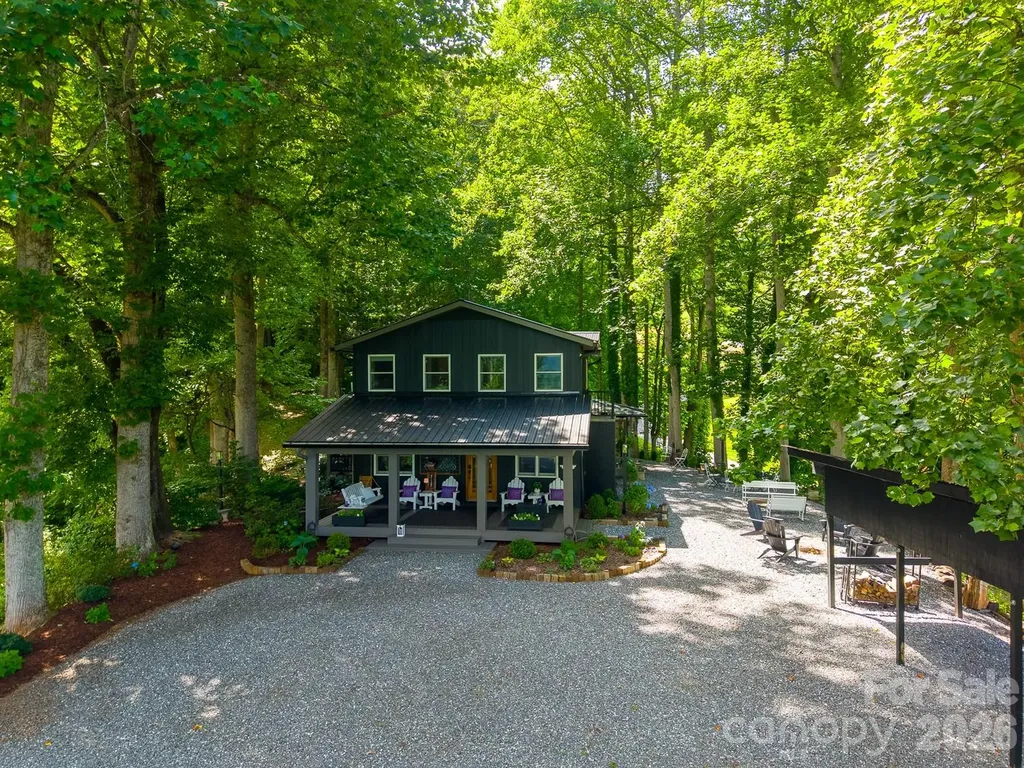 75 Mountain View Road Sylva NC 28779
