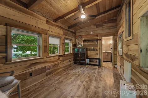75 Mountain View Road Sylva NC 28779