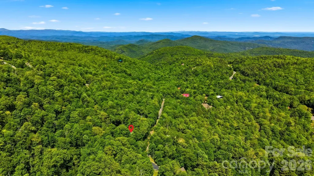 6220 Sunny Drive Newland NC 28657