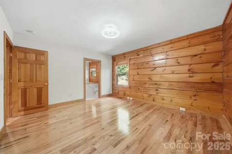 6220 Sunny Drive Newland NC 28657
