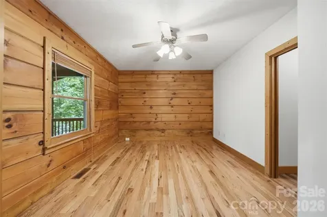 6220 Sunny Drive Newland NC 28657