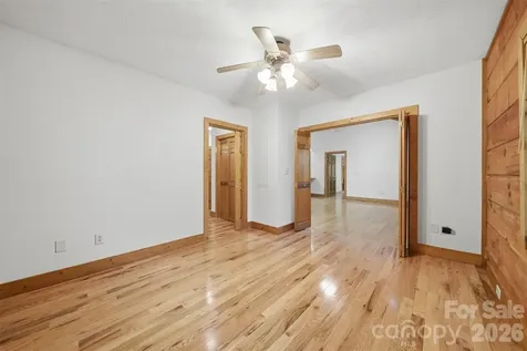 6220 Sunny Drive Newland NC 28657