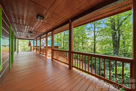 6220 Sunny Drive Newland NC 28657