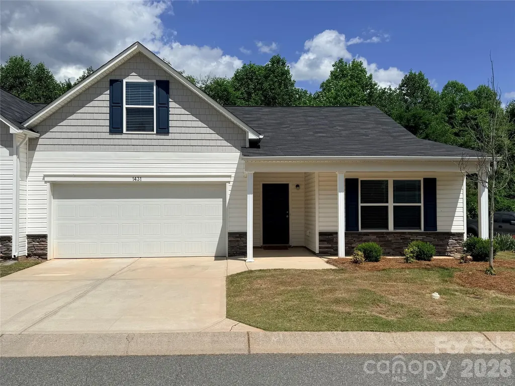 1431 Amberlight Circle Salisbury NC 28144