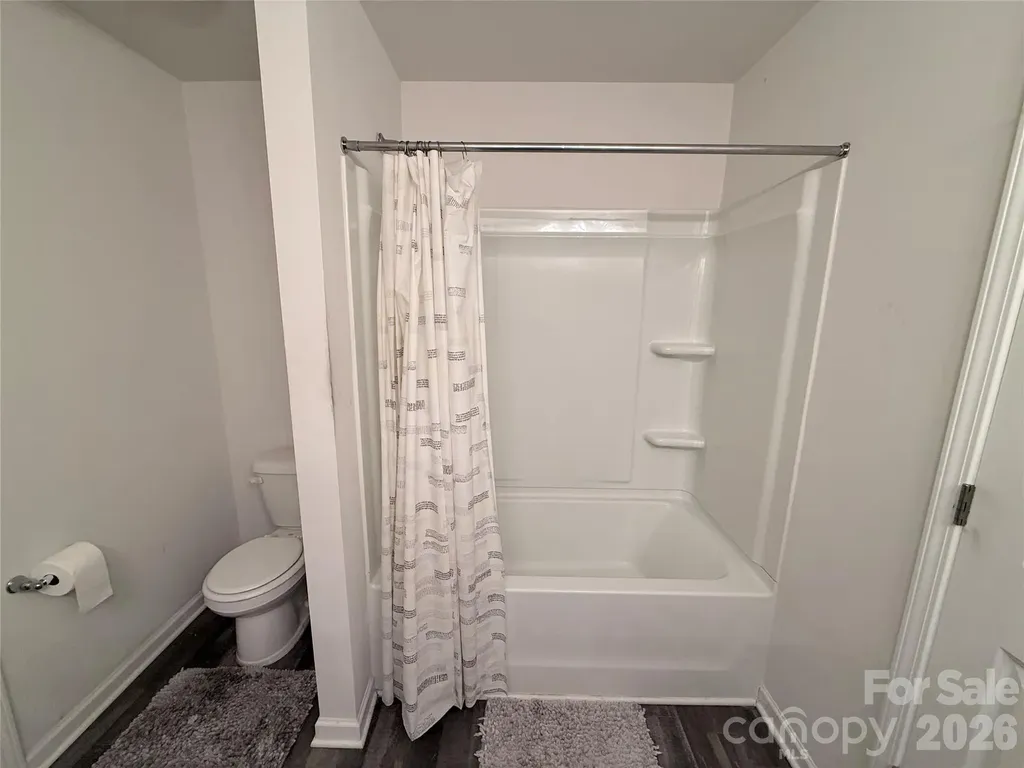 1431 Amberlight Circle Salisbury NC 28144