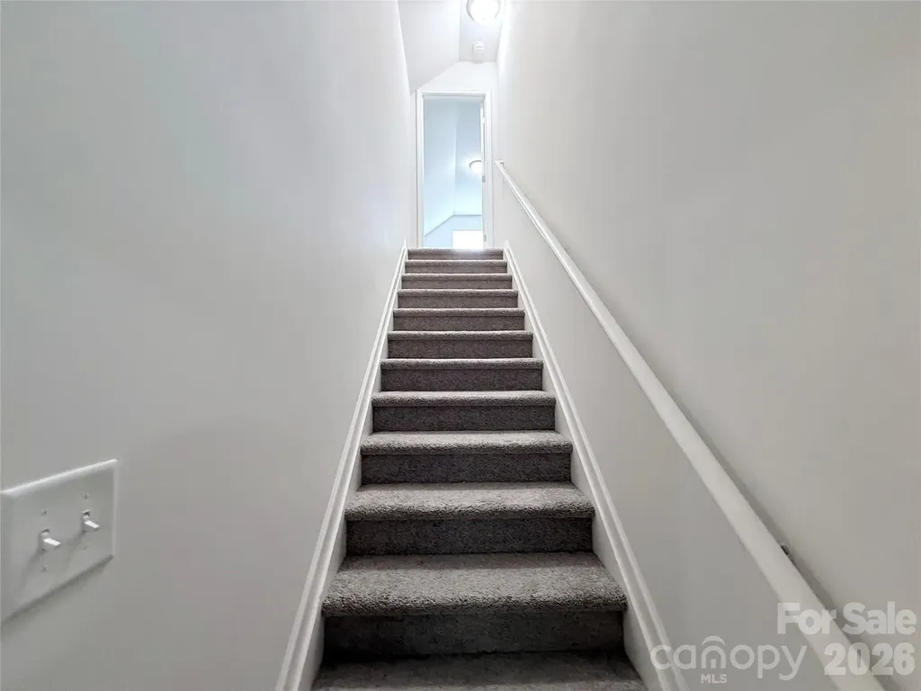 1431 Amberlight Circle Salisbury NC 28144